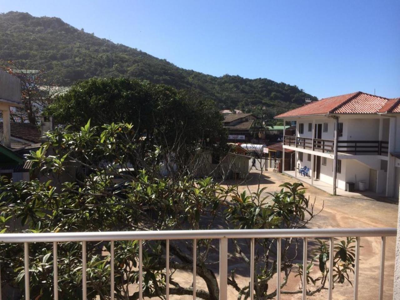 Pousada Da Bila Guarda do Embaú Exterior foto